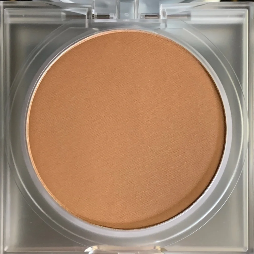 Huda TAN LIGHT 07 GloWish Luminous Pressed Powder | NEW | Full Size 10g Blurring